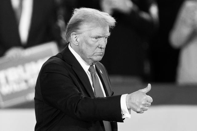Trump thumbs-up
